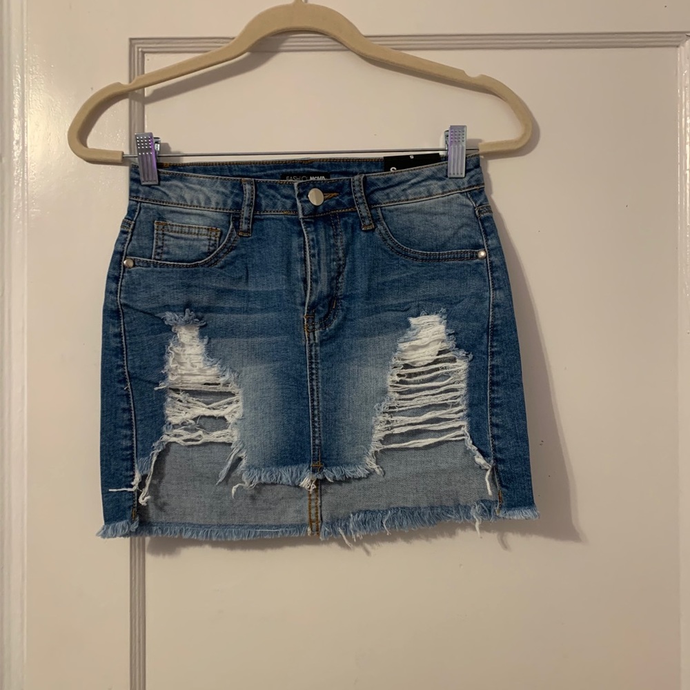 Denim skirt